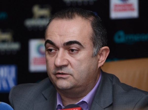 Теван Погосян рассказал, при каком условии можно что-то ожидать от встреч с азербайджанской стороной по Карабаху