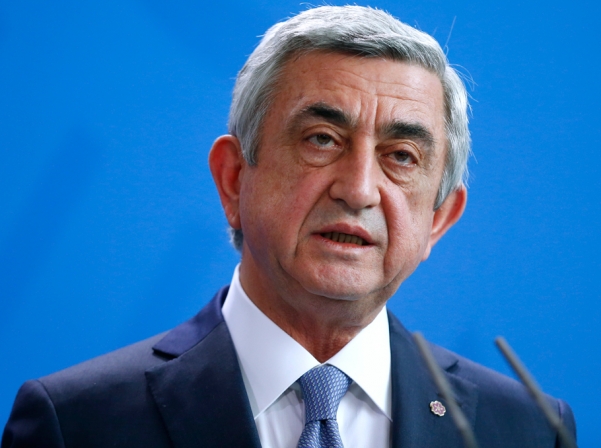 Armenian president urges gunmen to release hostages