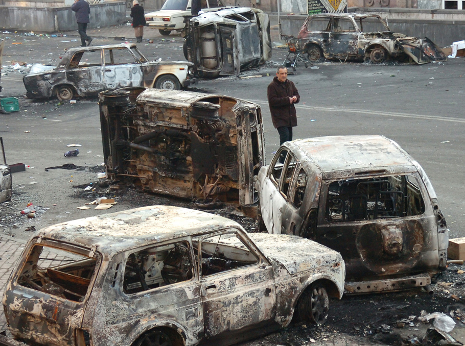 Утром 2-го марта 2008 года в Ереване