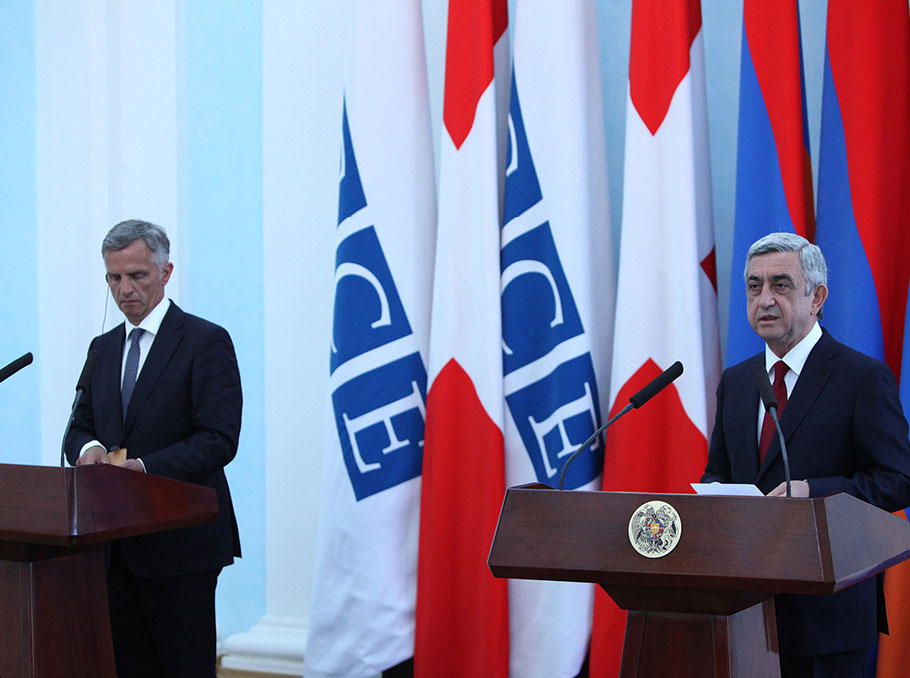 Serzh Sargsyan and Didier Burkhalter Serzh Sargsyan and Didier Burkhalter