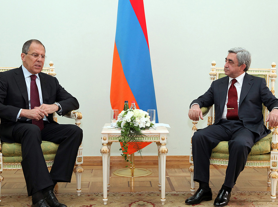 Sergey Lavrov and Serzh Sargsyan 