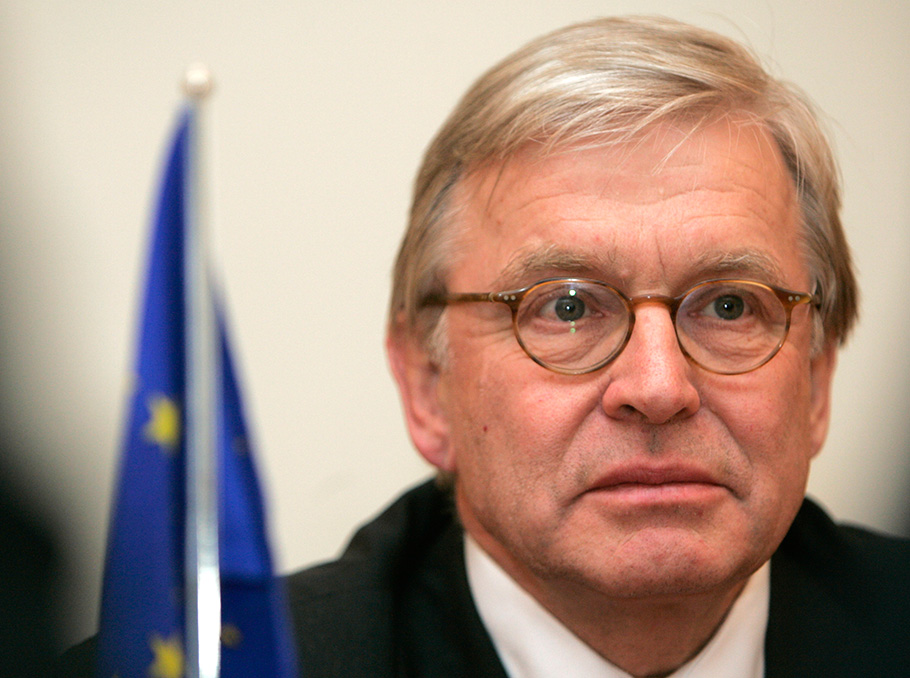 Rene Van Der Linden 