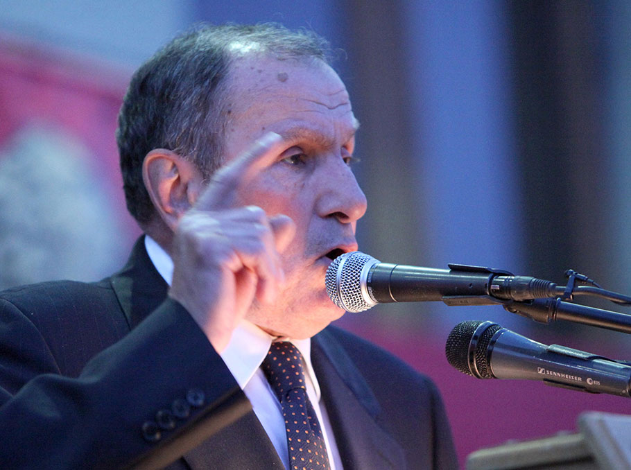 Levon Ter-Petrosyan addressing the rally on May 8, 2012