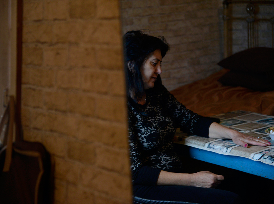 Нарине Хуршудян в своем временном жилище