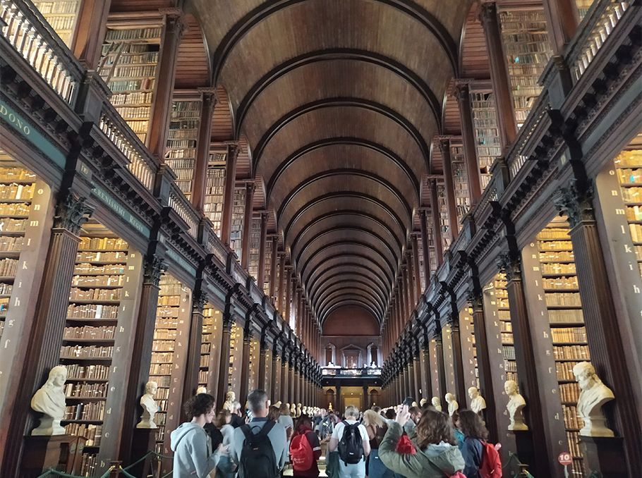 Trinity College-ի գրադարանը