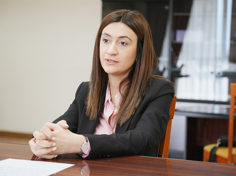 Nelly Davtyan Nelly Davtyan