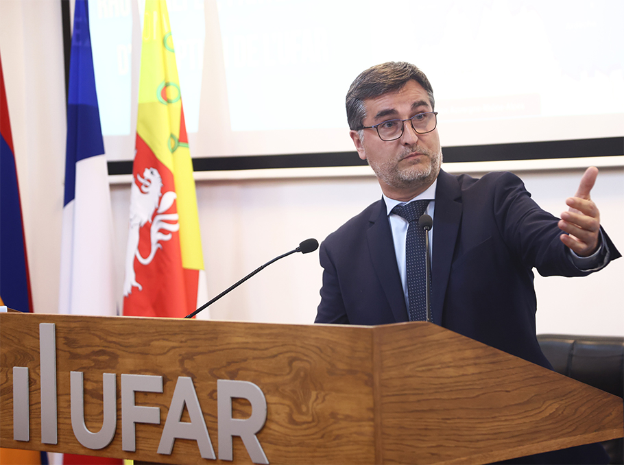 Թիերի Կովակսը Թիերի Կովակսը