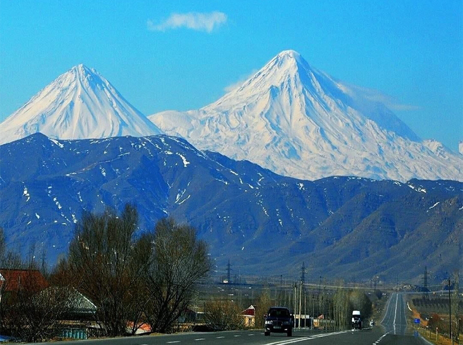 Արարատը՝ Նախիջեւանից Արարատը՝ Նախիջեւանից