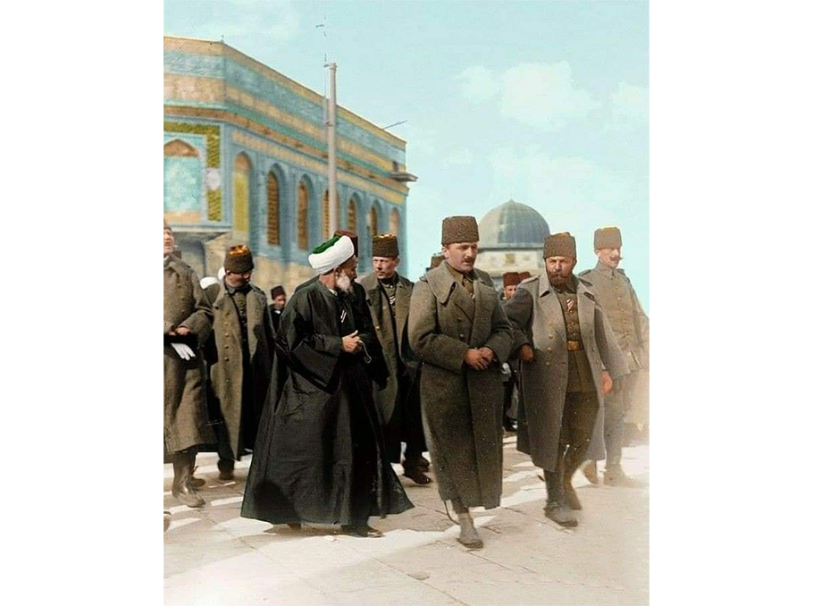 Ջեմալ եւ Էնվեր փաշաները Երուսաղեմում (1916 թվական)