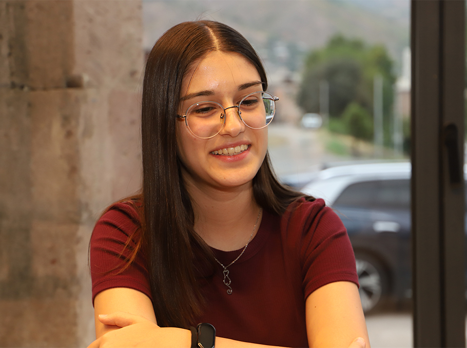 Arine Israelyan 