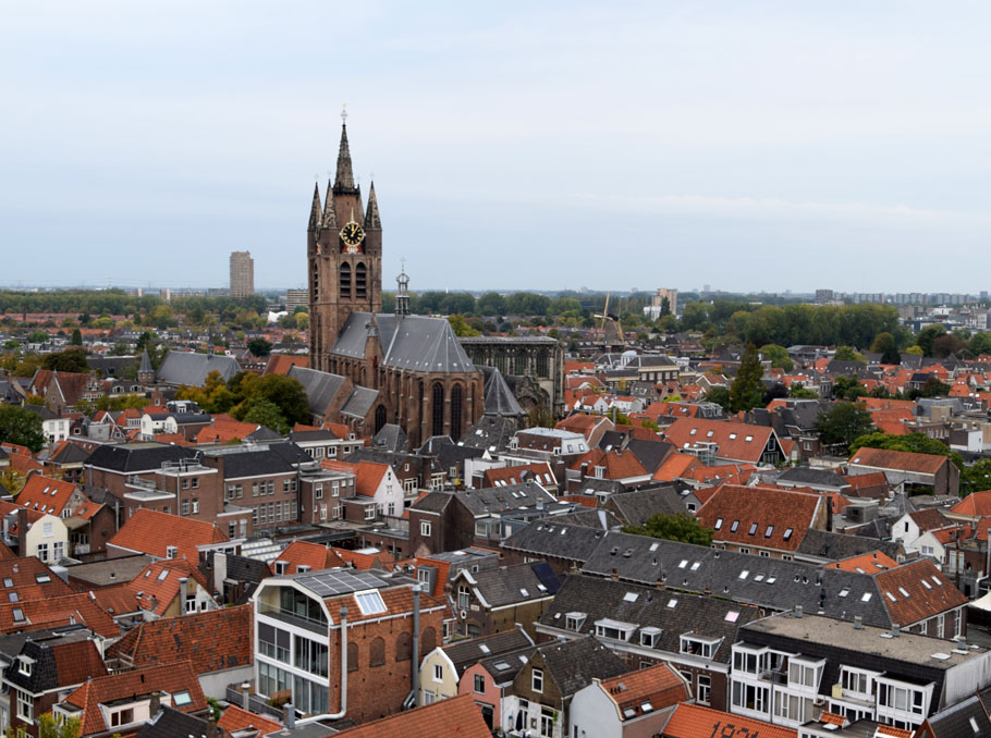 Դելֆթի պատկերը Նոր եկեղեցու գմբեթից