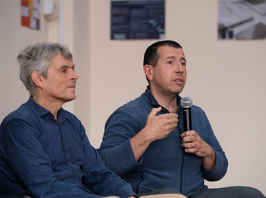 Ժորժ դա Կոստան՝ աջից