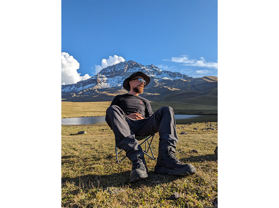 Լեւոն Վխկրյանը