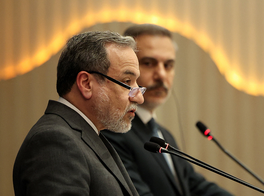 Թուրքիայի եւ Իրանի ԱԳ նախարարներ Աբաս Արաղչին ու Հաքան Ֆիդանը