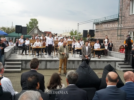 N6 music school opened in Gyumri.
