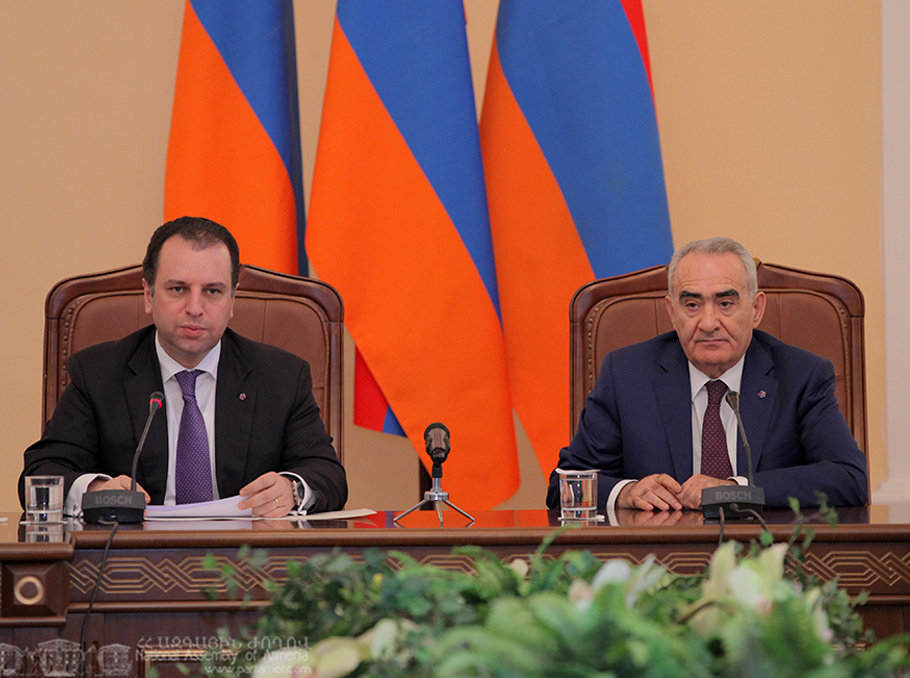 Vigen Sargsyan and Galust Sahakyan