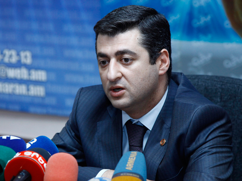 Начальник Государственной службы безопасности продуктов питания Абрам Бахчагулян