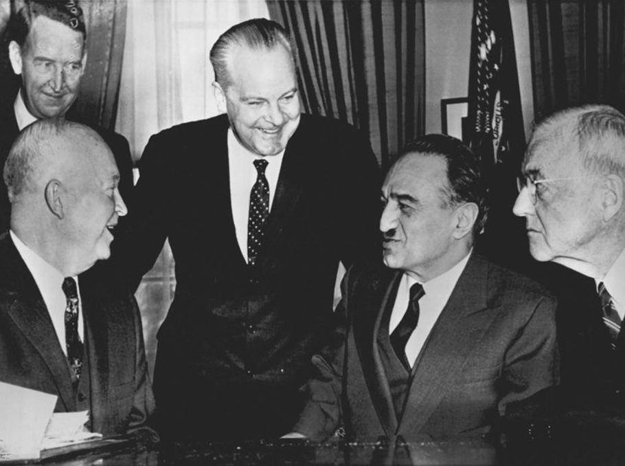Встреча Микояна с Эйзенхауэром в Белом доме